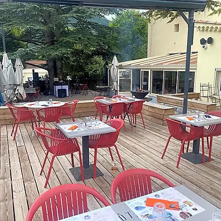 La Petite 3*