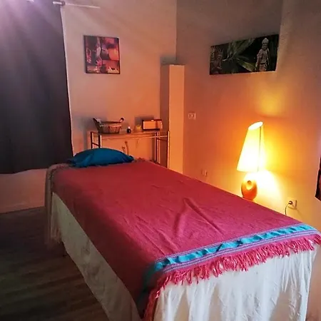 La Petite 3* 디에